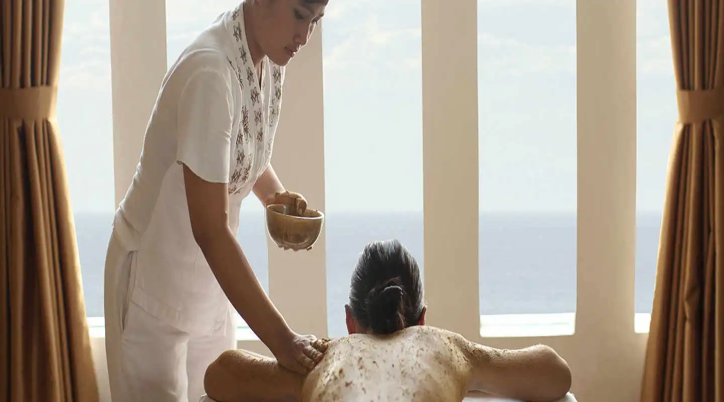 Kahyangan Spa and resort tropical grounds